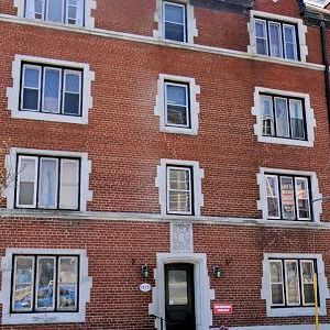 Truman St Clair Apts - 1 Bedroom - Photo 1
