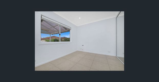 BARGAIN GRANNY FLAT INC WATER & POWER - Photo 1