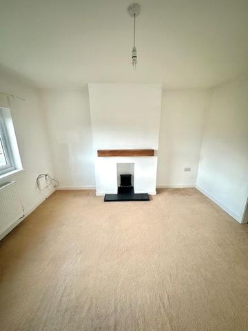 2 bedroom bungalow to rent - Photo 2