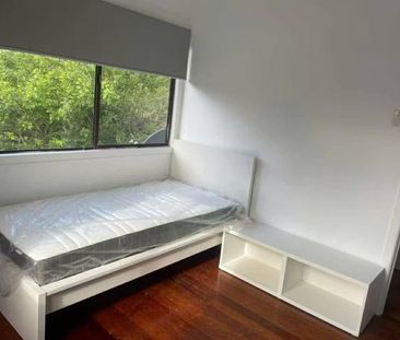 Furnished Home in Prime Southport Location - Photo 2