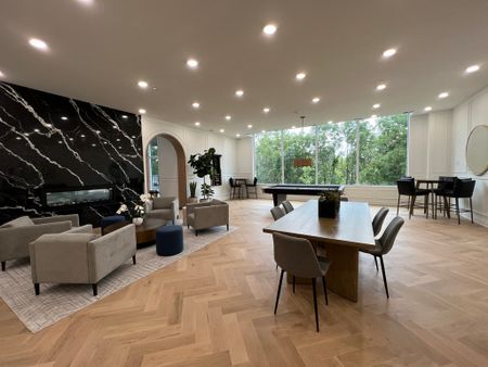 71 Wyndham Street South - Photo 2