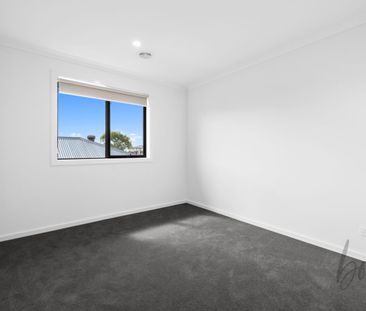 Impressive Family Residence in the Heart of Donnybrook - Photo 1