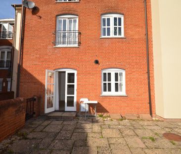 1 bedroom ground floor flat to rent - Photo 6