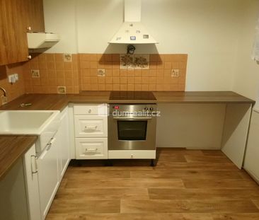 Pronájem bytu 2+1 50 m² - Photo 1