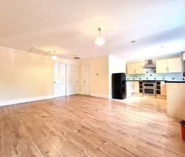 2 Bed Bungalow, Mountfield Road, LU2 - Photo 3