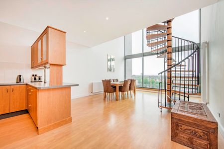 Room in a Shared Flat, Selsdon Way, E14 - Photo 4