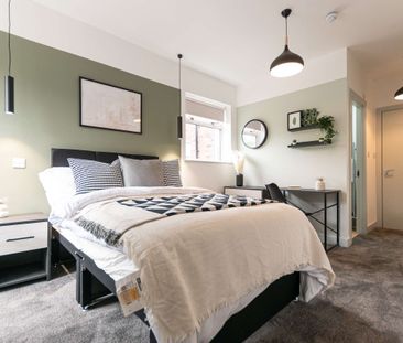 Bury Road Room 1 - Photo 6