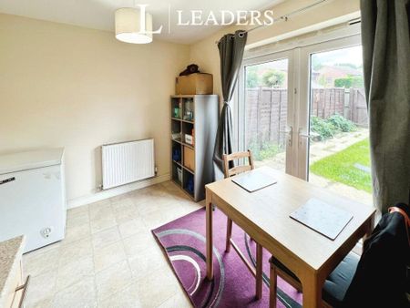 2 bedroom house to rent Spalding Road, Bourne, PE10 - Photo 4