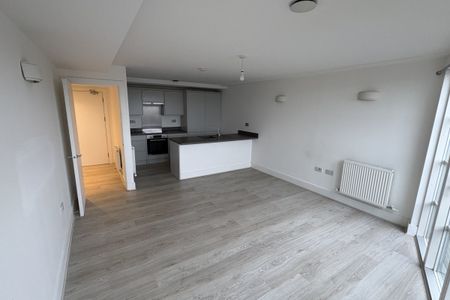 Station Parade, LETCHWORTH GARDEN CITY - Photo 4