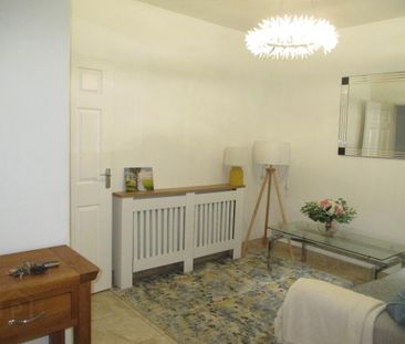 Antrim Road, Newtownabbey, BT36 4RF - Photo 2