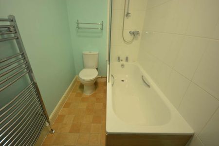 Temple Road, Epsom, Surrey, KT19 8EY - Photo 5