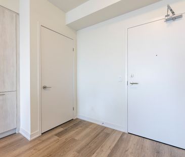 For Lease - 6 David Eyer Road Unit# 613, Richmond Hill, Ontario - Photo 5