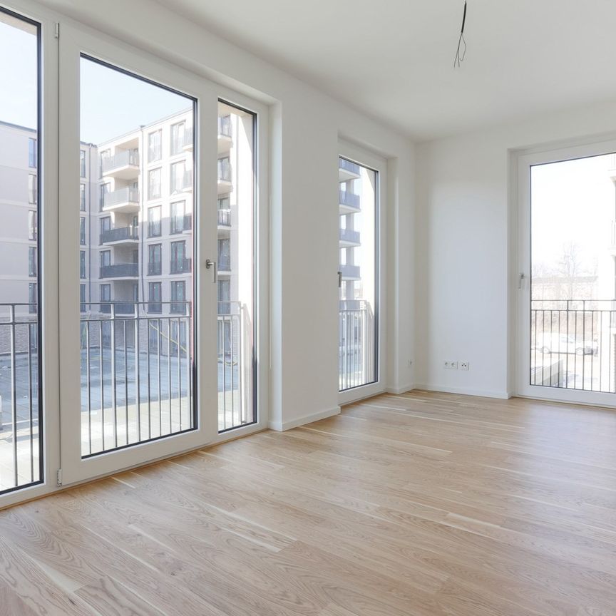 Top geschnittene 2-Zimmer-Wohnung im schönen Potsdam direkt am Wasser - Photo 1