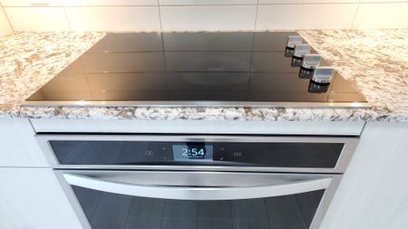 For Lease - 575 Bloor Street Unit# 1807, Toronto, Ontario - Photo 5