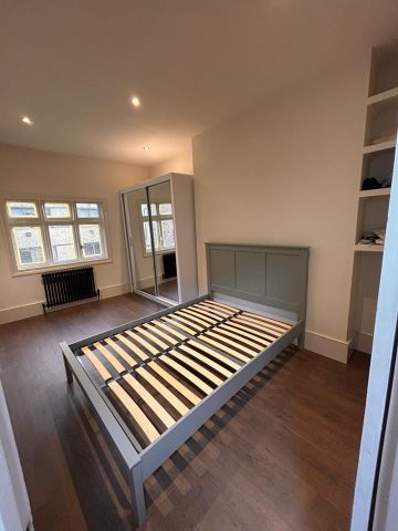 1 Bed Flat, Herbert House, SE11 - Photo 3