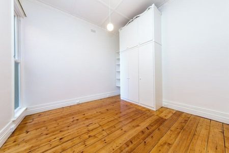 CHARMING EDWARDIAN IN FABULOUS LOCATION - Photo 4