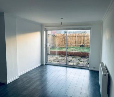 3 bedroom property to rent - Photo 3