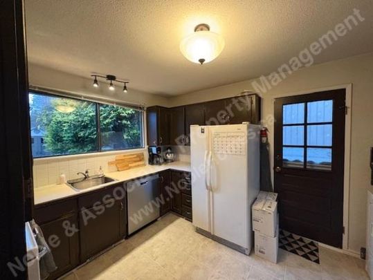 1XXX 129A Street Surrey - Photo 1