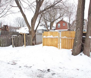 For Lease - 129 Hillyard Street, Hamilton, Ontario - Photo 3