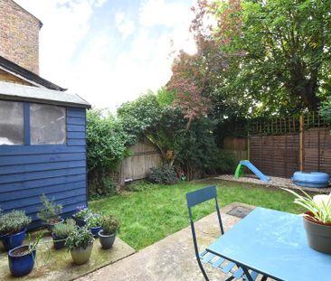 2 bedroom terraced house to rent - Photo 5
