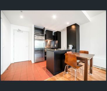 Fully Furnished, 1 bedroom apartment in the heart of CBD - Photo 4