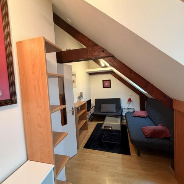 Location Appartement 1 pièce Meublé 12m² TOURS 37000 - Photo 1