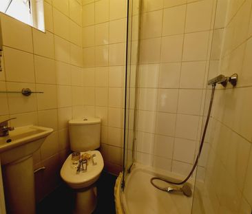 Hertford Road, London N9 - Photo 2