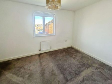 2 bedroom end of terrace house to rent - Photo 2