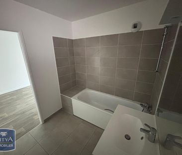 Location Appartement 4 pièces 77m² CREIL 60100 - Photo 5