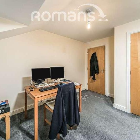 Platinum Apartments,reading, RG1 - Photo 1