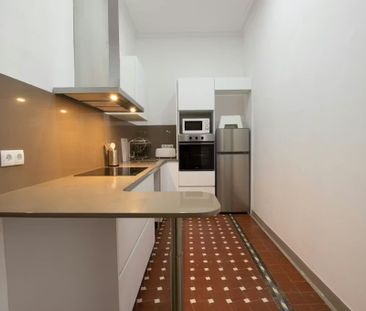 Carrer de Balmes, Barcelona, Catalonia 08008 - Photo 6