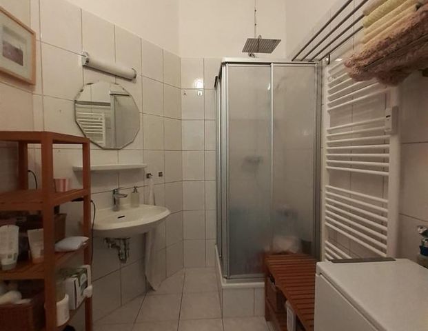 Altbauwohnung am Stadtpark mit Echtholzdielenböden! - Photo 1