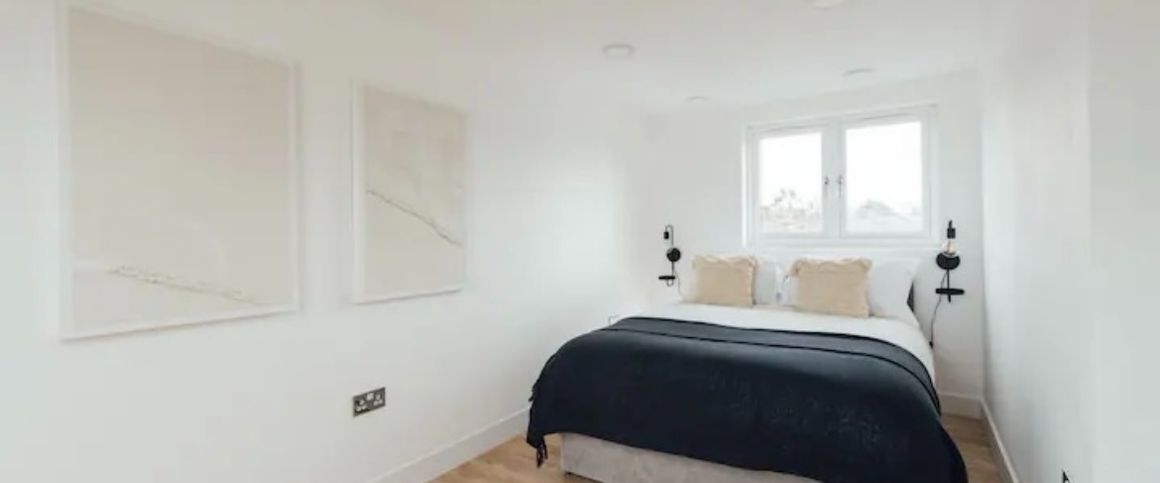 1 Bed Flat, A, IG1 - Photo 1