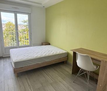 Location Appartement 4 pièces Meublé 11m² ST BRIEUC 22000 - Photo 3