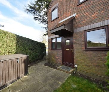 Thamesbourne Mews, Station Road, Bourne End,SL8 - Photo 2