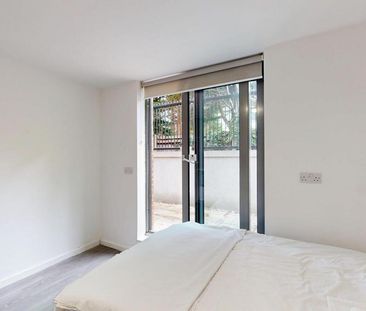 Studio to rent - Photo 5