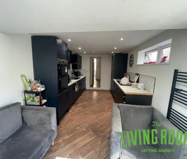 6 bedroom house share to rent - Photo 4