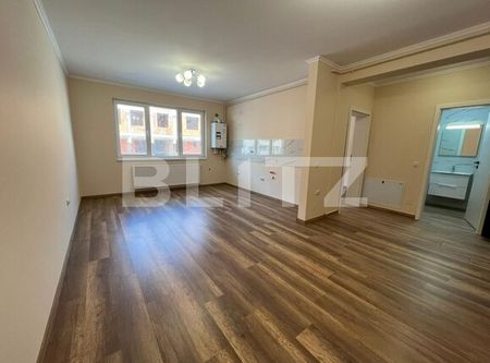 Apartament 2 camere, 43 mp, nemobilat, parcare, zona Eroilor - Photo 2
