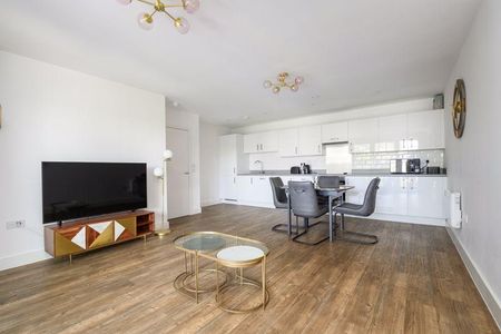 2 bedroom flat to rent - Photo 3
