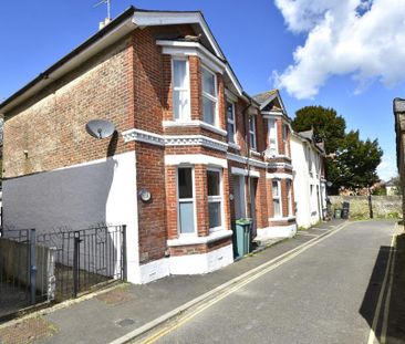 1 bedroom ground floor maisonette to rent - Photo 4