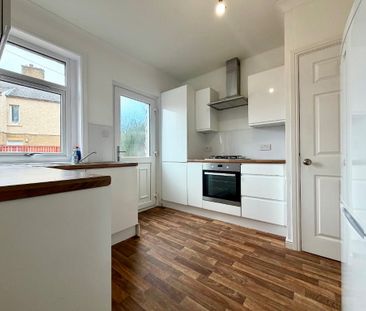 Hawthorn Street, Falkirk, Grangemouth, FK3 8NA - Photo 4