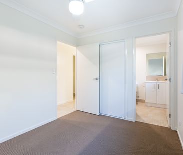 B/L $490 Until 9/3/26 $520 / $1,960 Bond - Photo 5