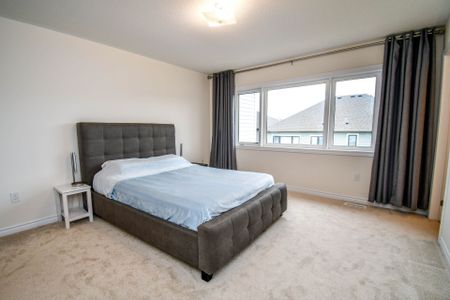 For Lease - 30 Valleybrook Road, Barrie, Ontario - Photo 5