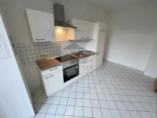 Große 1 Raum-Wohnung mit neuer Einbauküche & Wanne in Gera-Zwötzen! - Photo 1