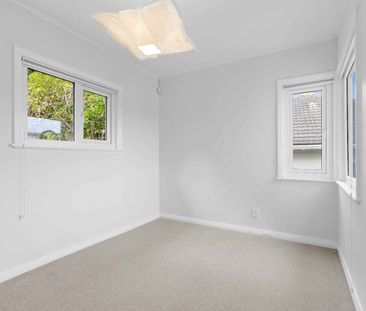 14 Elphinstone Ave, Strathmore Park - Photo 3