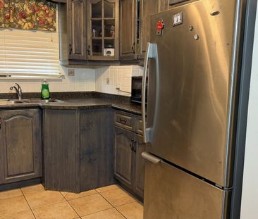 For Lease - 120 Mcmurchy Avenue, Brampton, Ontario - Photo 6