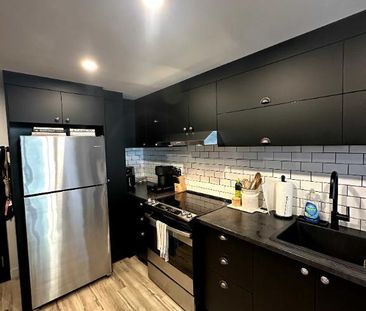 Cession de bail - 3 1/2 Quartier Saint-Saveur (Disponible le 1er ao... - Photo 2
