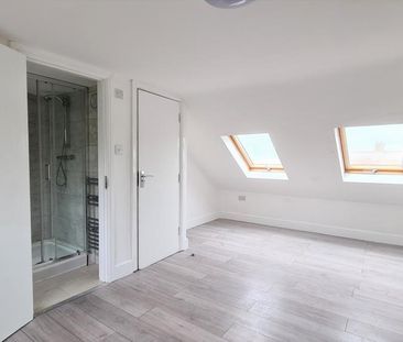 4 bedroom terraced house to rent - Photo 3