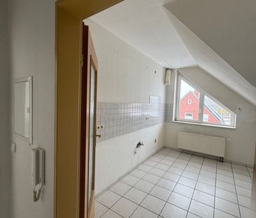 Schöne 4-Zimmer Wohnung in ruhiger Lage zu vermieten! - Photo 2