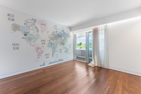 2 Bedroom Apartment with swimming pool, Monte Estoril, Cascais - Photo 5